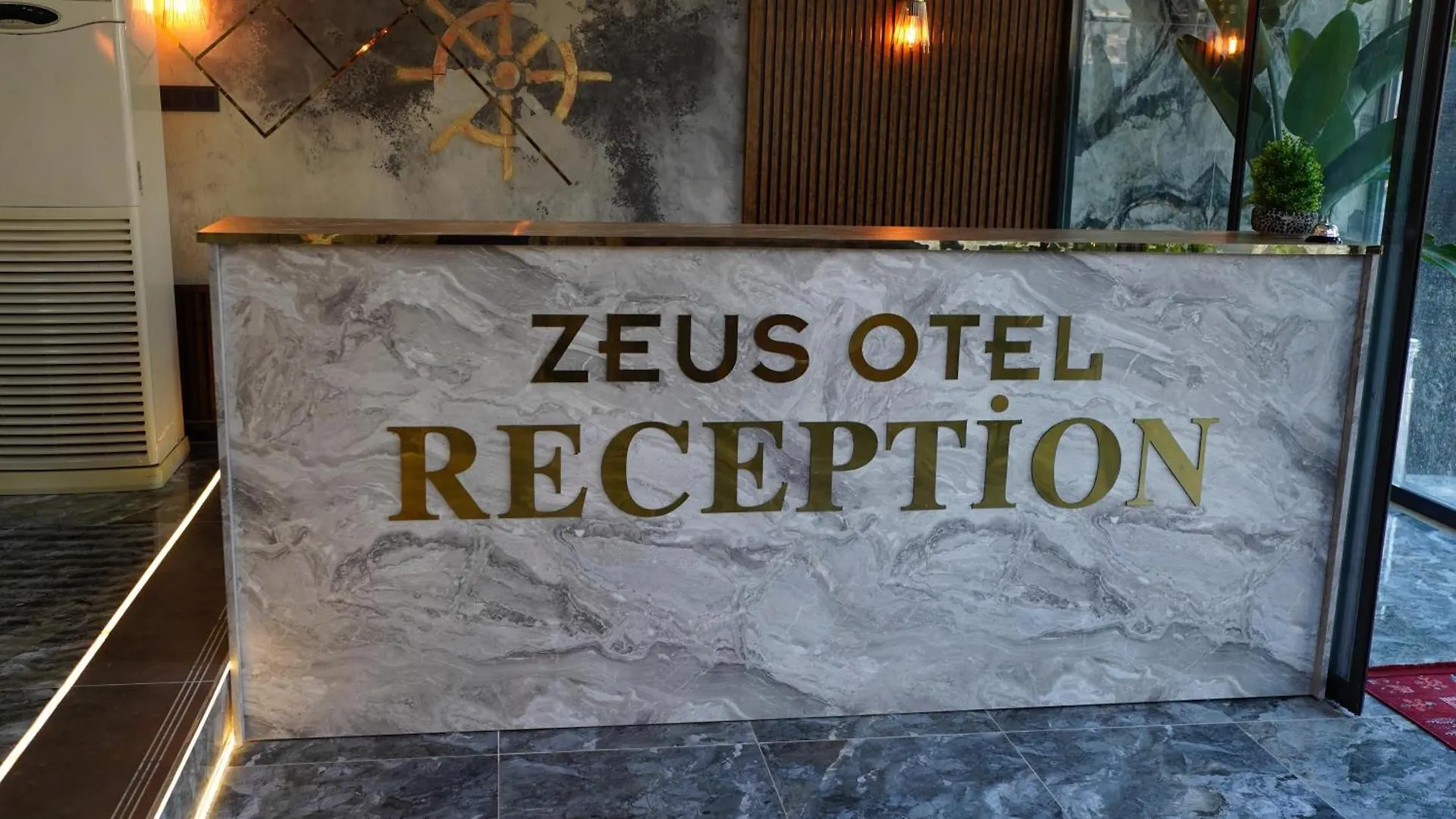 Zeus Otel Kusadası Hotel