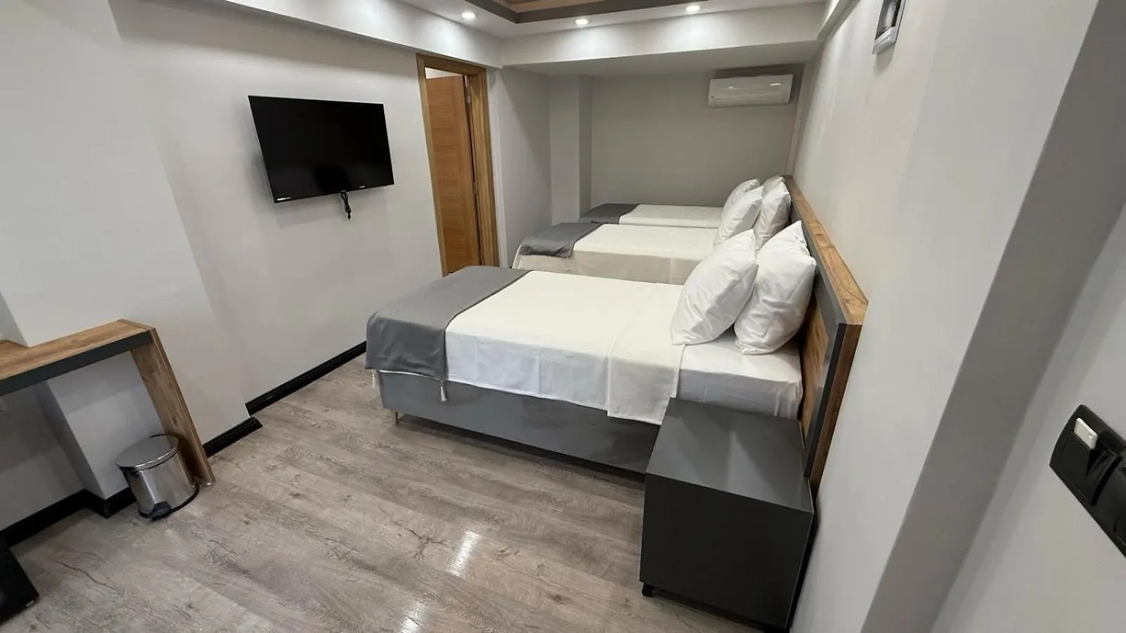 Zeus Otel Kusadası Hotel