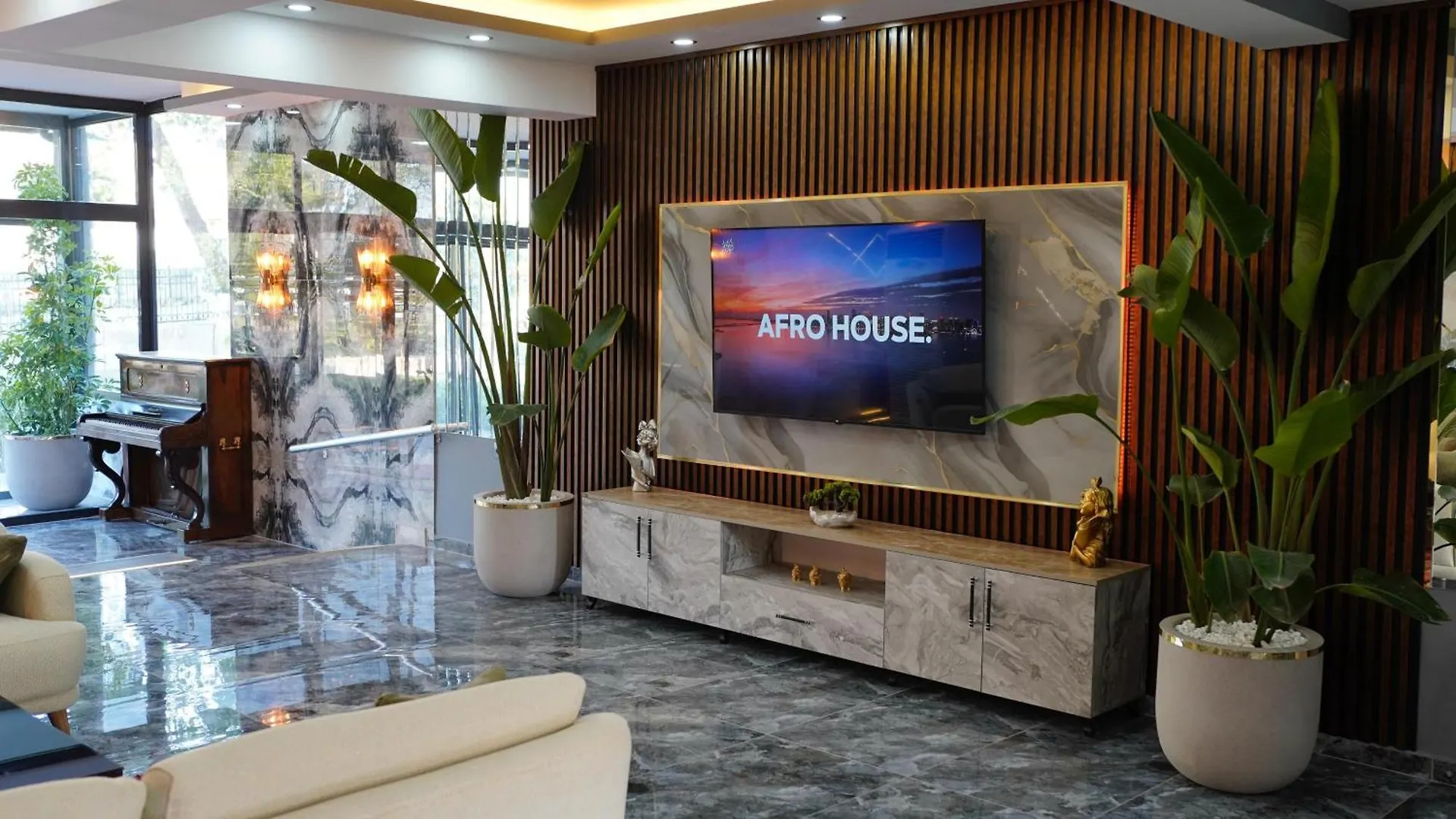 Zeus Otel Kusadası Hotel